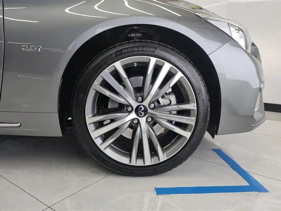 Infiniti Infiniti Q50L 2.0T 2024 - thumbnail 6