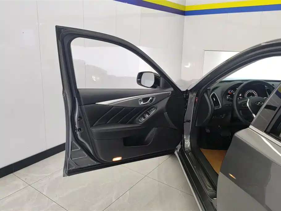 Infiniti Infiniti Q50L 2.0T 2024 - thumbnail 7