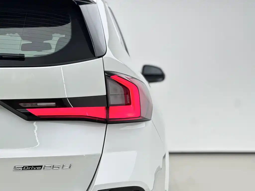 BMW BMW X1 2024 sDrive25Li M Sport Package 2023 - thumbnail 16