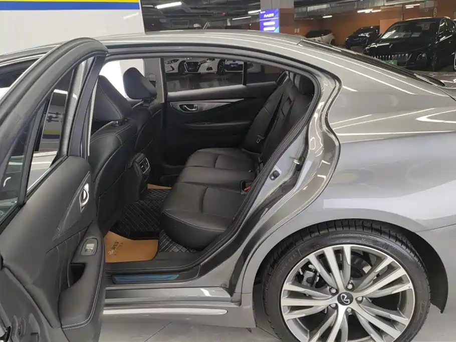 Infiniti Infiniti Q50L 2.0T 2024 - thumbnail 11