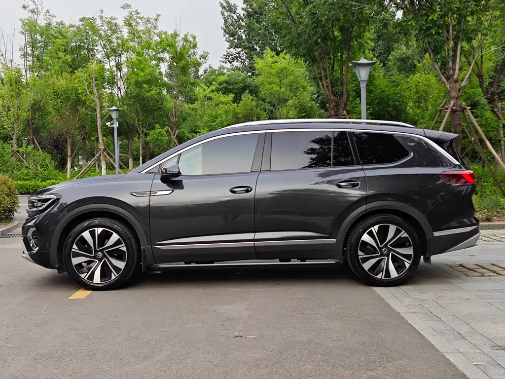 Volkswagen Tavendor 2022 380TSI AWD Flagship Edition 7-Seater 2022 - thumbnail 15
