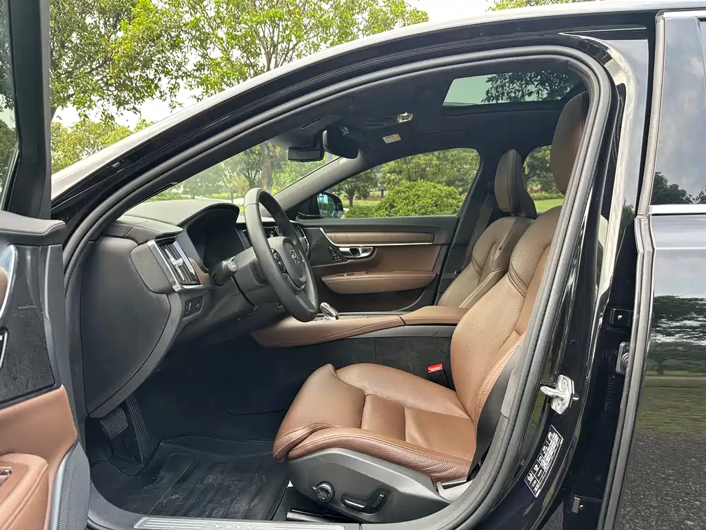 Volvo Volvo S90 2021 B5 Inscription 2020 - thumbnail 6