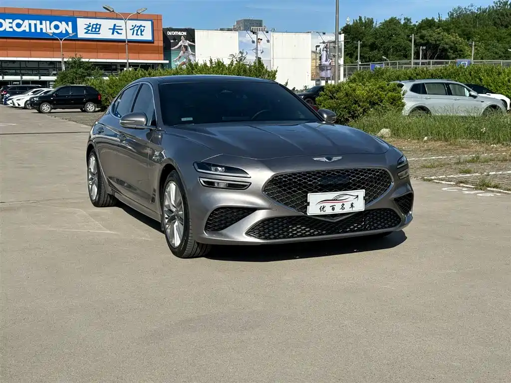 Genesis Genesis G70 2023 2.0T RWD Luxury Edition 2023 - thumbnail 3
