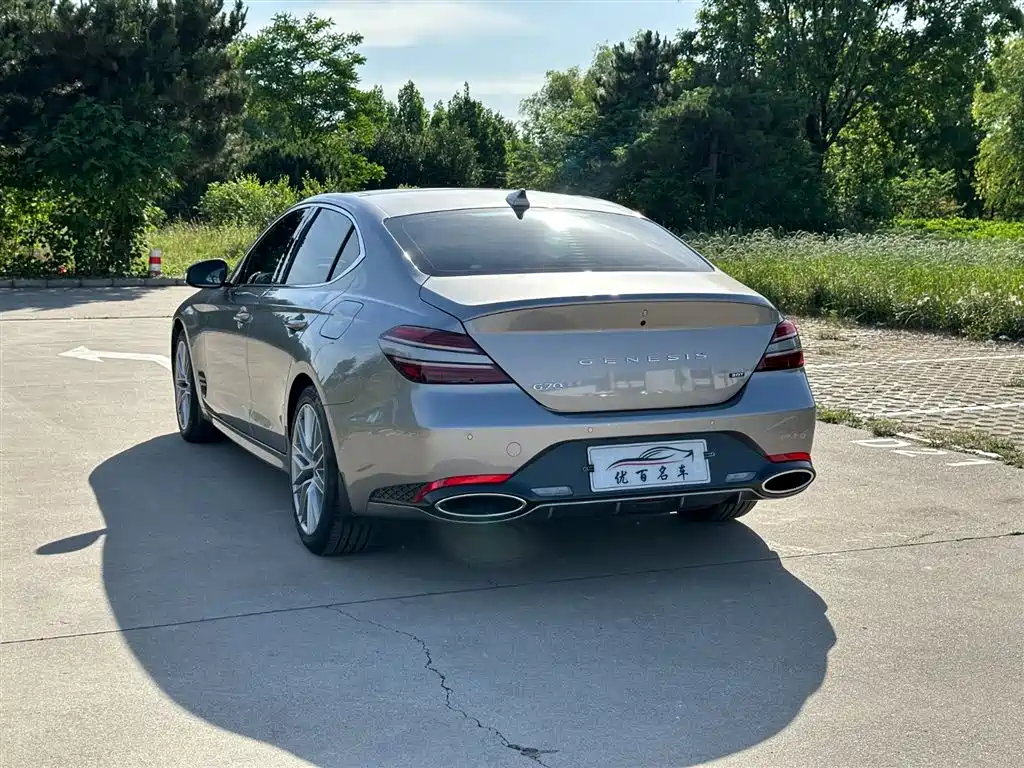 Genesis Genesis G70 2023 2.0T RWD Luxury Edition 2023 - thumbnail 4