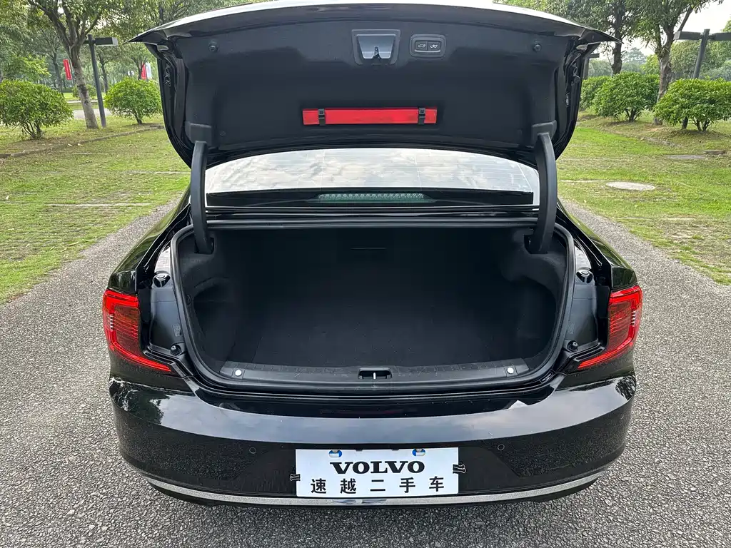Volvo Volvo S90 2021 B5 Inscription 2020 - thumbnail 14