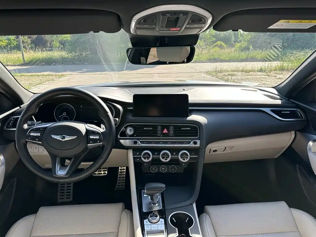 Genesis Genesis G70 2023 2.0T RWD Luxury Edition 2023 - thumbnail 10