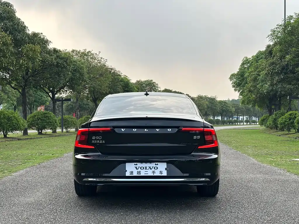 Volvo Volvo S90 2021 B5 Inscription 2020 - thumbnail 17