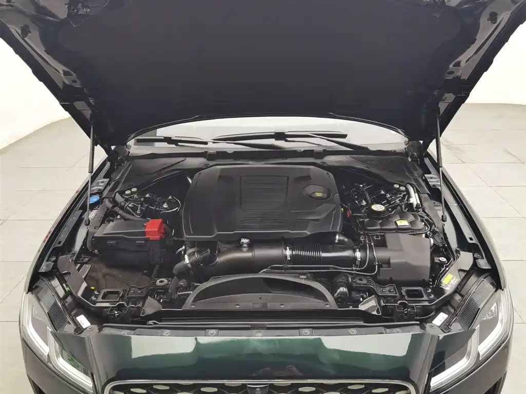 Jaguar Jaguar XFL 2.0T P300 AWD Flagship Sport Edition 2022 - thumbnail 6