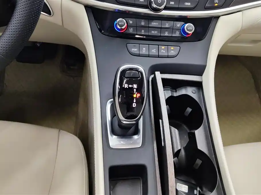 Buick Buick LaCrosse 2022 Avenir Premium 2022 - thumbnail 16