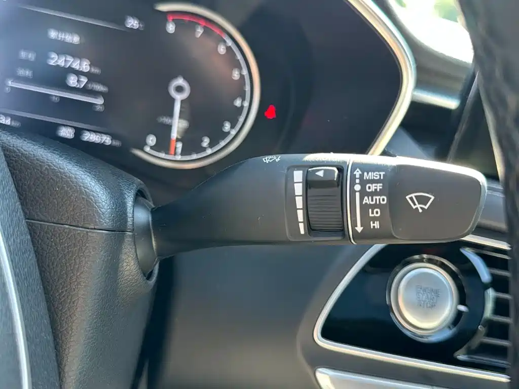 Genesis Genesis G70 2023 2.0T RWD Luxury Edition 2023 - thumbnail 24