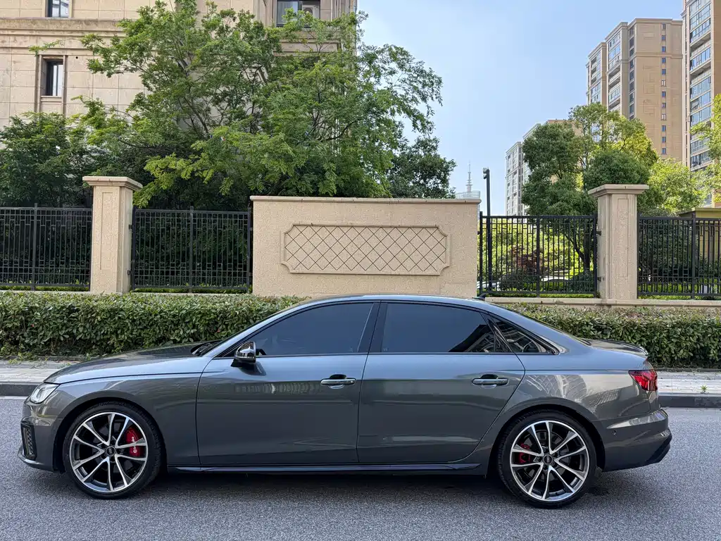 Audi Audi A4L 2023 45 TFSI quattro Premium Dynamic 2023 - thumbnail 7