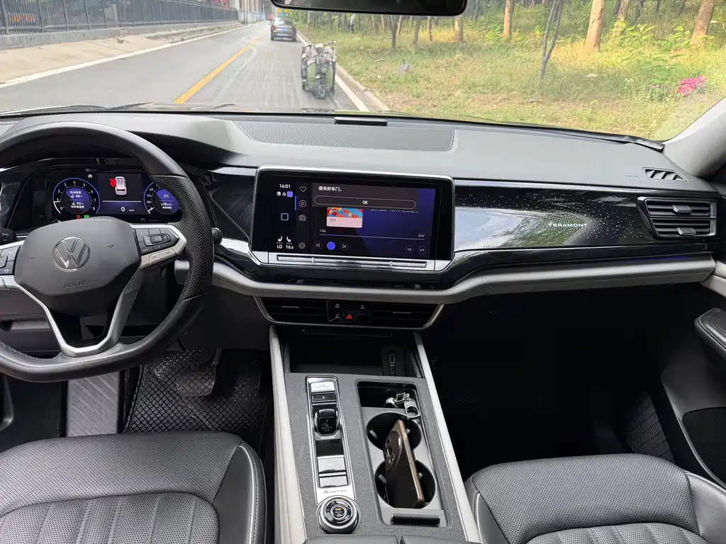Volkswagen Volkswagen Teramont X 2022 380TSI AWD Luxury Edition 2021 - thumbnail 8