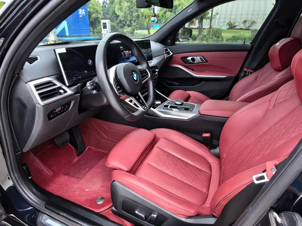 BMW BMW 3 Series 2025 330Li Exclusive Edition M Sport Night Package 2024 - thumbnail 5