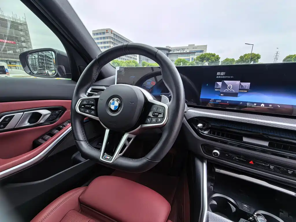 BMW BMW 3 Series 2025 330Li Exclusive Edition M Sport Night Package 2024 - thumbnail 11