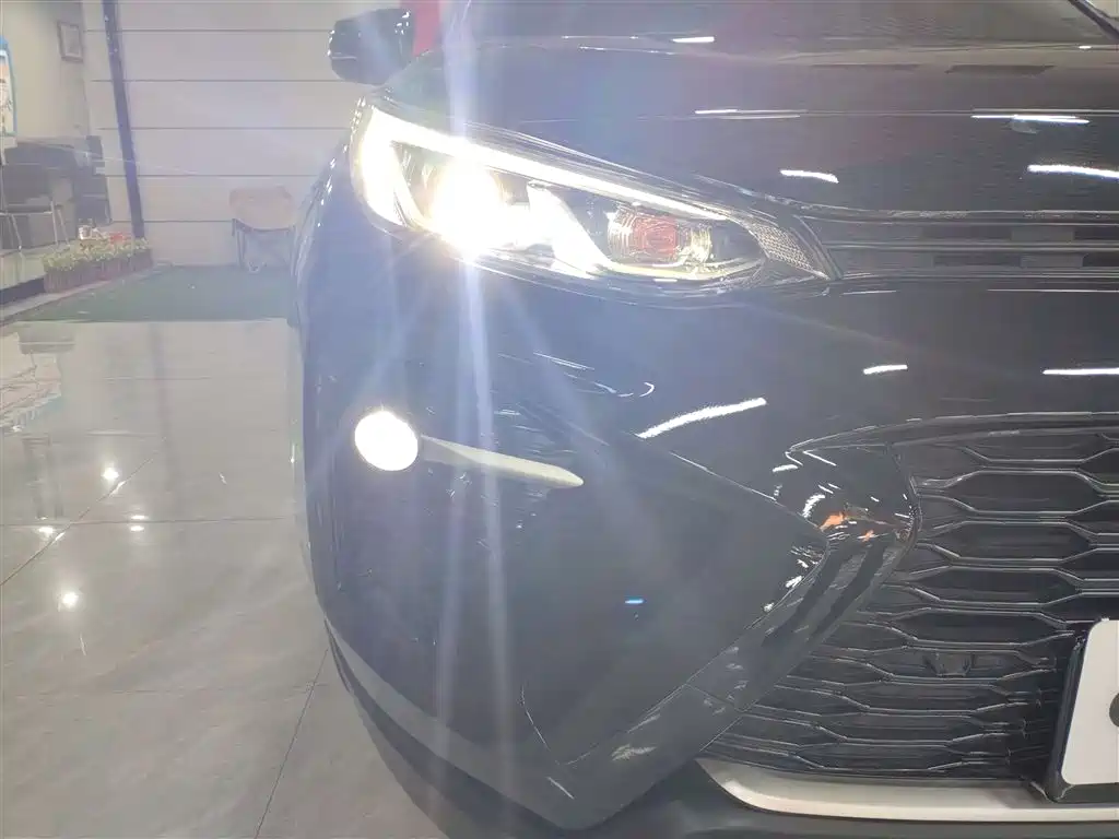 Toyota Toyota Wildlander 2023 2.0L CVT 2WD Luxury PLUS Edition 2023 - thumbnail 4