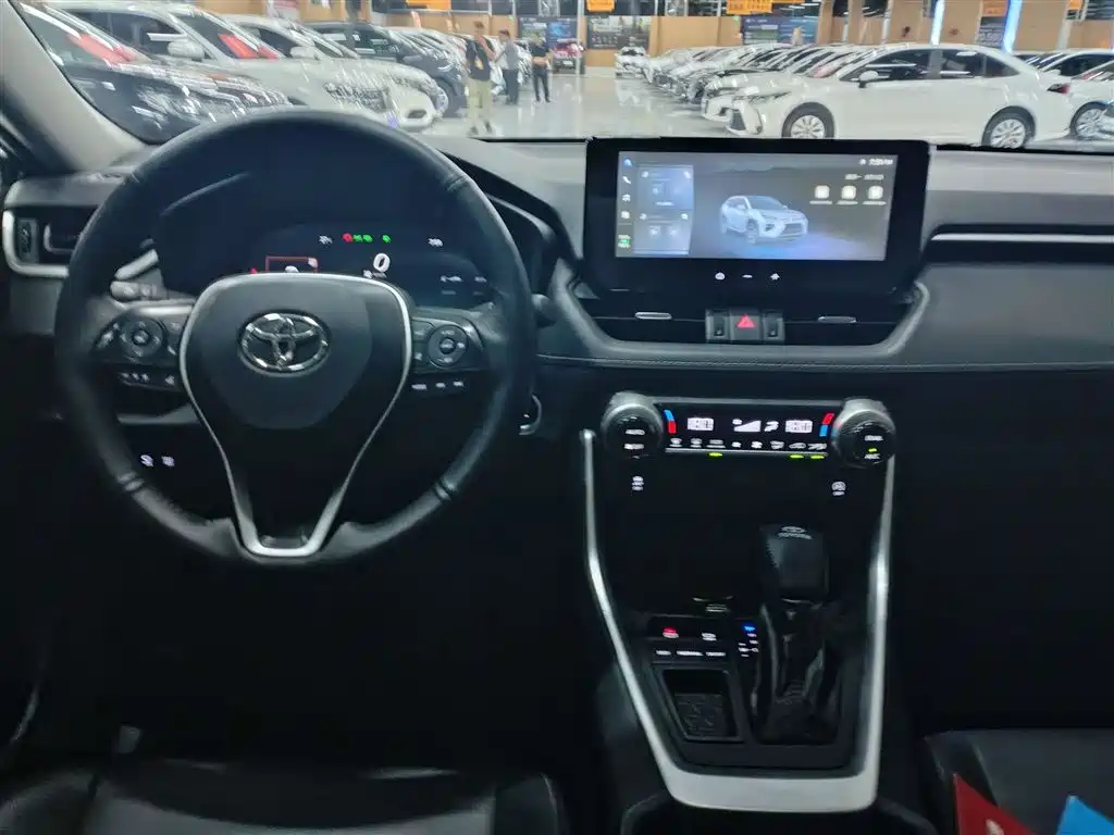 Toyota Toyota Wildlander 2023 2.0L CVT 2WD Luxury PLUS Edition 2023 - thumbnail 7
