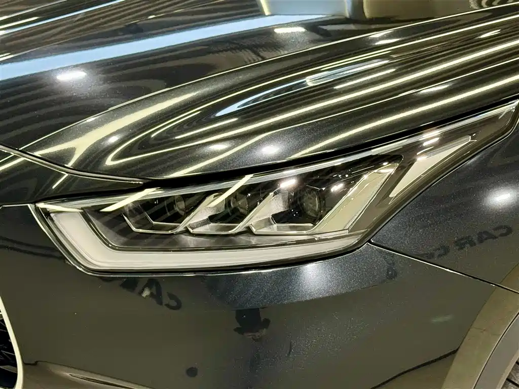 Toyota Highlander 2023 2.5L Hybrid AWD Premium 7-Seater 2024 - thumbnail 8