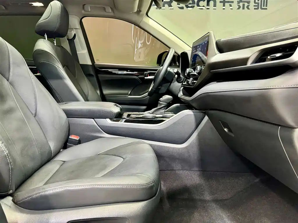 Toyota Highlander 2023 2.5L Hybrid AWD Premium 7-Seater 2024 - thumbnail 19