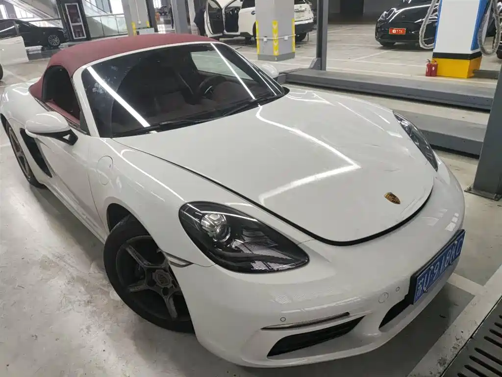Porsche Porsche 718 Boxster 2.0T 2024 - thumbnail 3