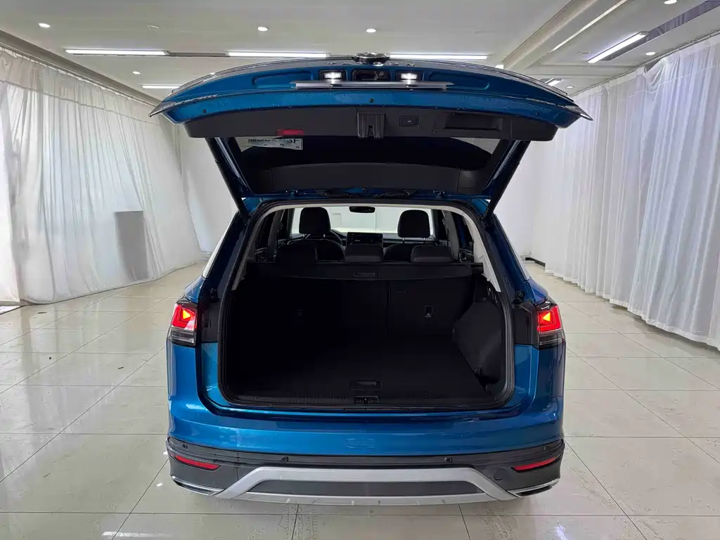 Volkswagen Tayron 2023 280TSI FWD Luxury Plus Advanced Edition 2022 - thumbnail 20