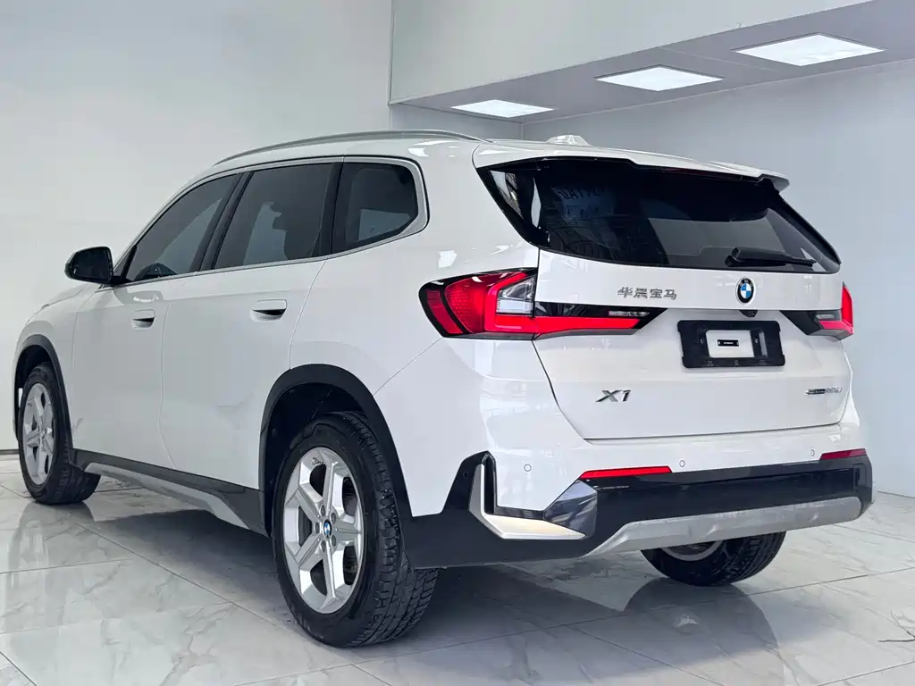 BMW BMW X1 2023 sDrive20Li X Design Edition 2023 - thumbnail 4