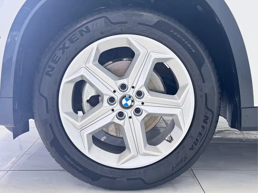 BMW BMW X1 2023 sDrive20Li X Design Edition 2023 - thumbnail 18