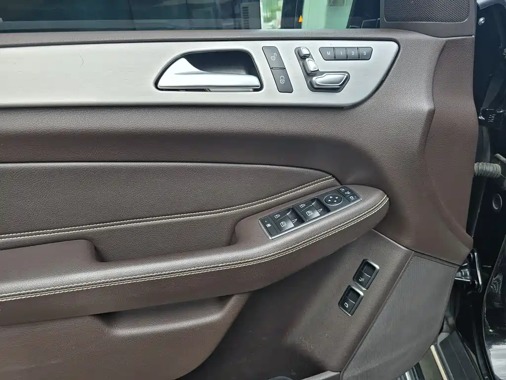Mercedes-Benz Mercedes-Benz GLS 320 4MATIC 2019 - thumbnail 9