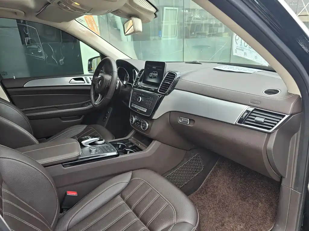 Mercedes-Benz Mercedes-Benz GLS 320 4MATIC 2019 - thumbnail 17