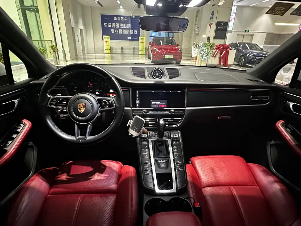 Porsche Porsche Macan 2020 2.0T 2020 - thumbnail 12