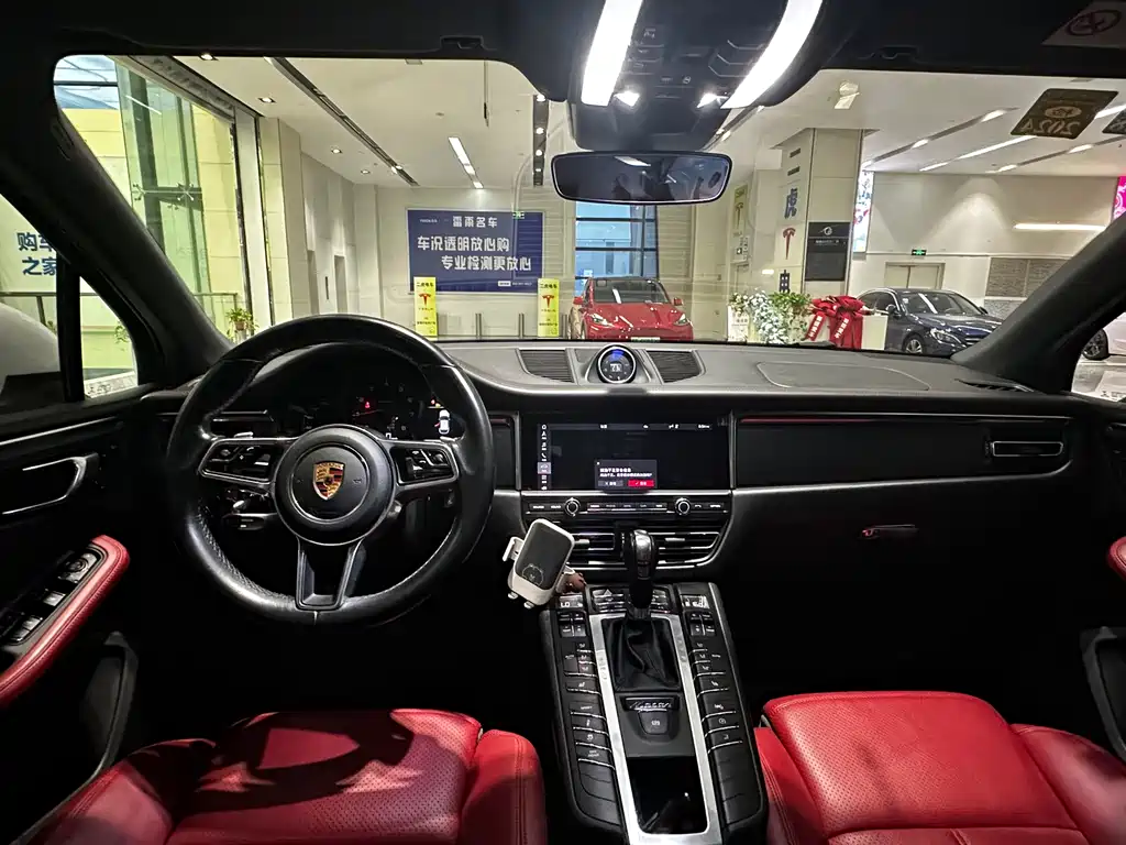 Porsche Porsche Macan 2020 2.0T 2020 - thumbnail 13