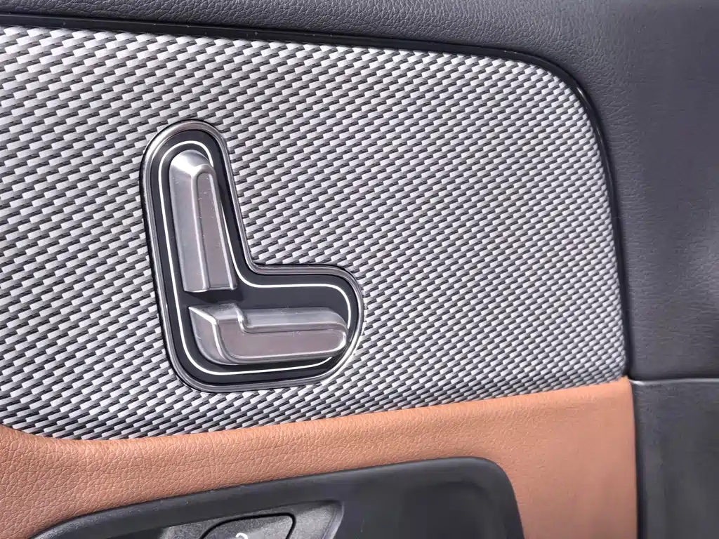 Mercedes-Benz Mercedes-Benz GLB 2024 GLB 200 Dynamic 2024 - thumbnail 9