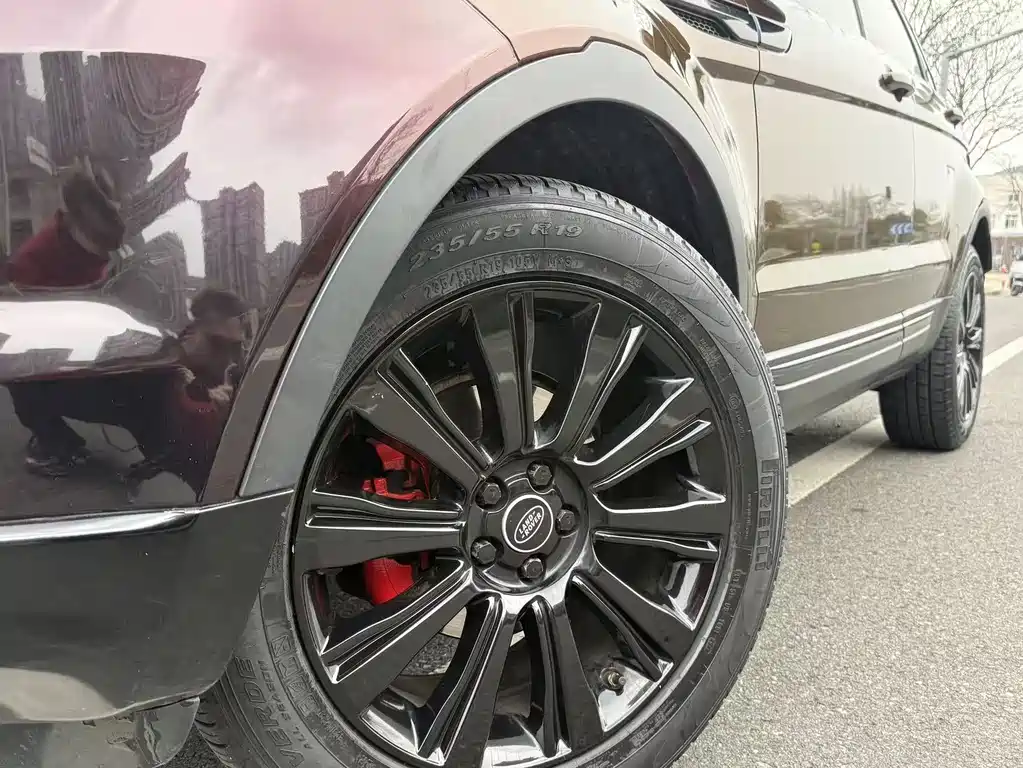 Land Rover Range Rover Evoque 2015 2.0T 5-door Dynamic 2015 - thumbnail 9