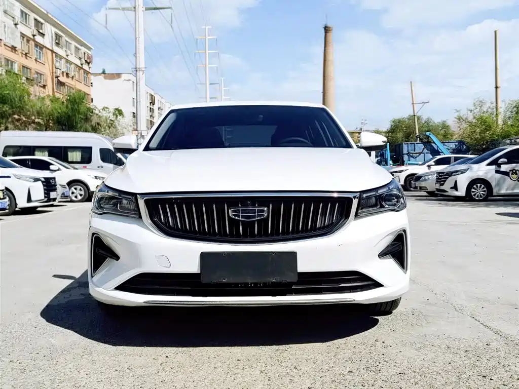 Geely Auto Geely Emgrand 2023 4th Generation Champion Edition 1.5L CVT Prestige 2023 - thumbnail 2