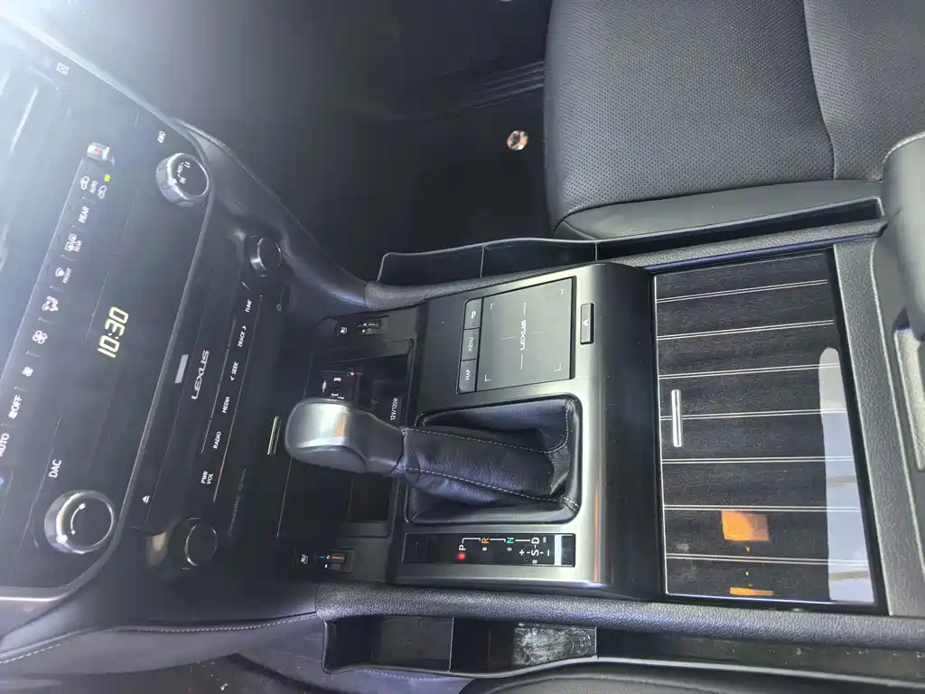 Lexus Lexus GX 2023 460 US Spec 2024 - thumbnail 5