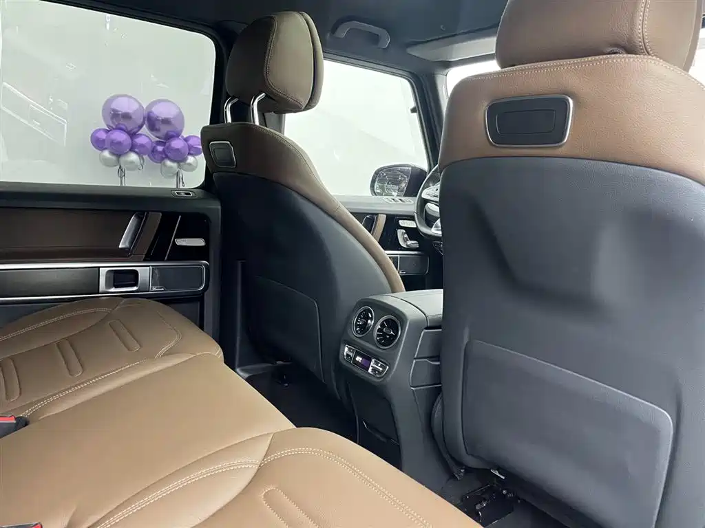 Mercedes-Benz Mercedes-Benz G-Class 2022 G 350 2023 - thumbnail 9