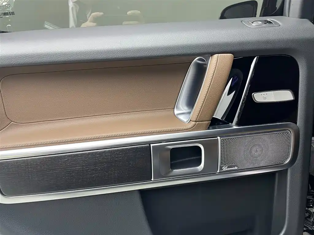 Mercedes-Benz Mercedes-Benz G-Class 2022 G 350 2023 - thumbnail 25