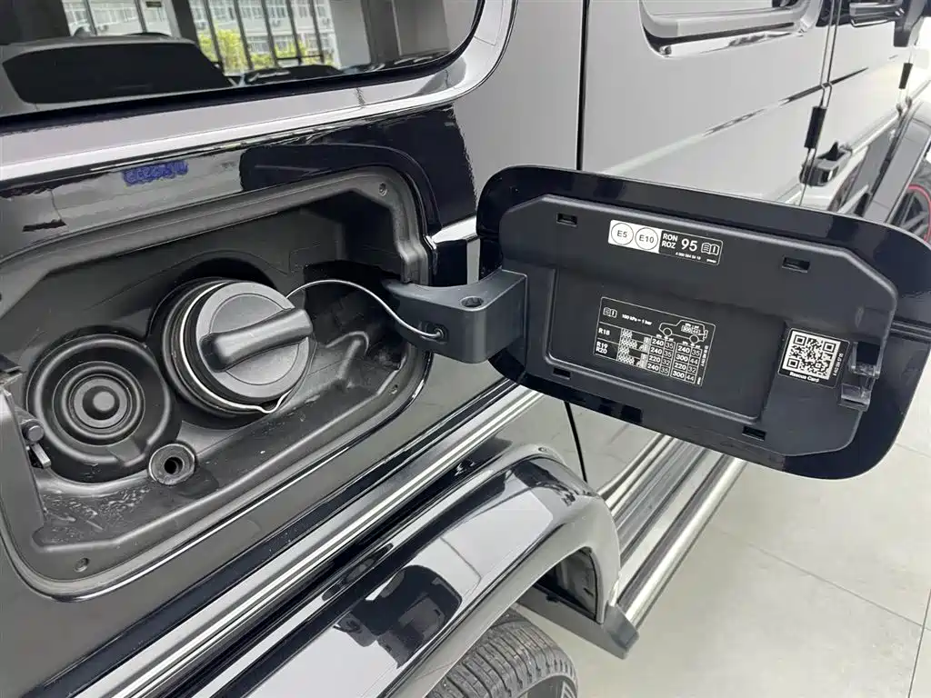 Mercedes-Benz Mercedes-Benz G-Class 2022 G 350 2023 - thumbnail 28