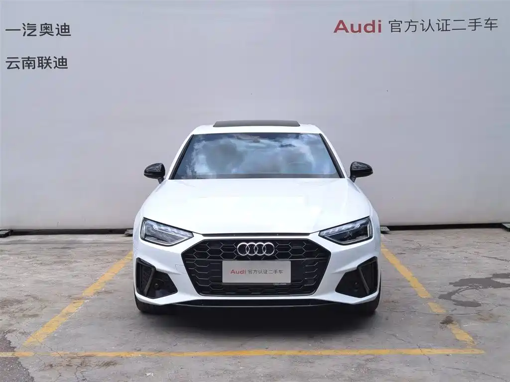 Audi Audi A4L 2024 40 TFSI Luxury Dynamic 2025 - thumbnail 3