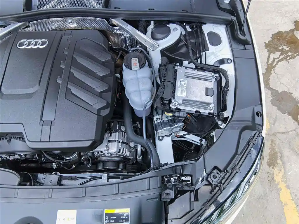 Audi Audi A4L 2024 40 TFSI Luxury Dynamic 2025 - thumbnail 11