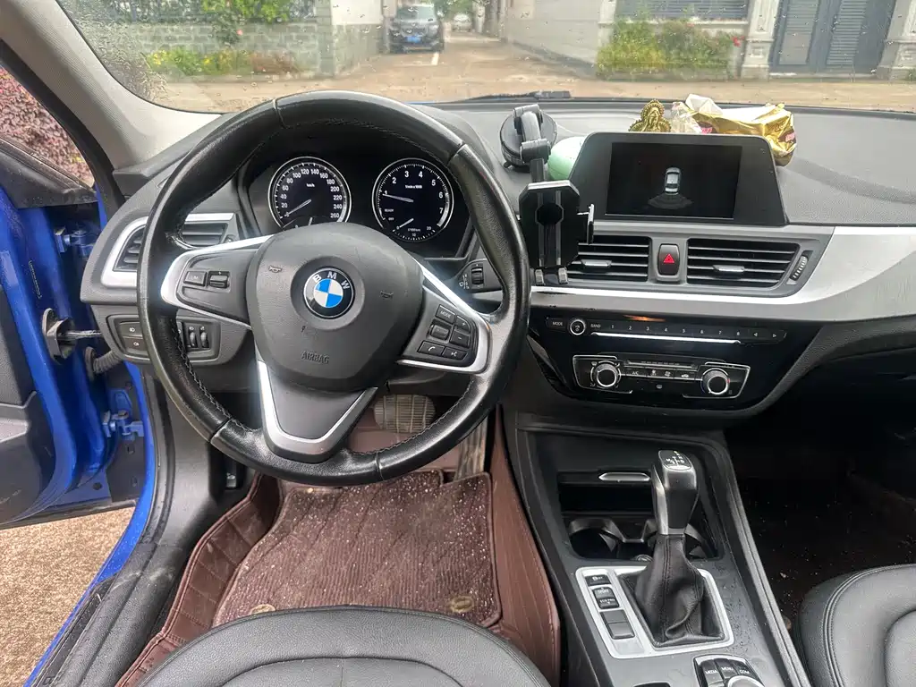 BMW BMW 1 Series 2018 118i Fashion Edition 2018 - thumbnail 8