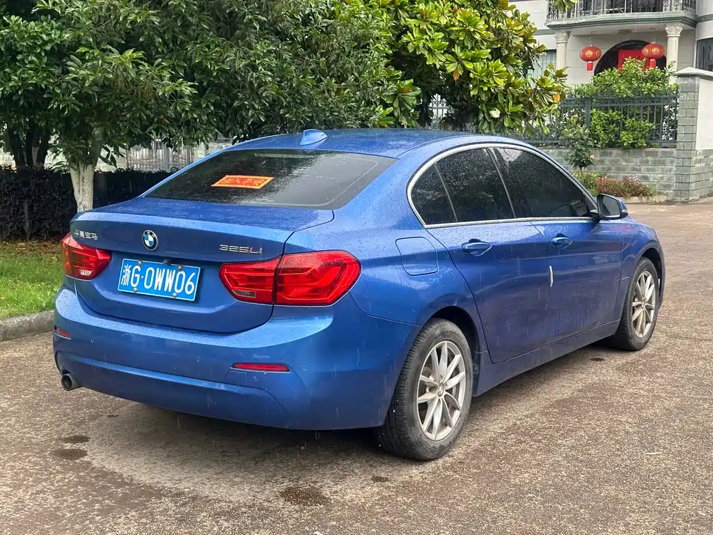 BMW BMW 1 Series 2018 118i Fashion Edition 2018 - thumbnail 9