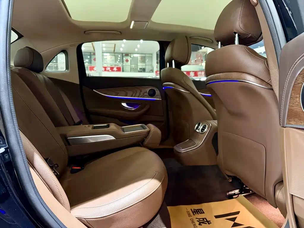 Mercedes-Benz Mercedes-Benz E-Class 2022 Facelift E 300 L Fashion Edition 2022 - thumbnail 12