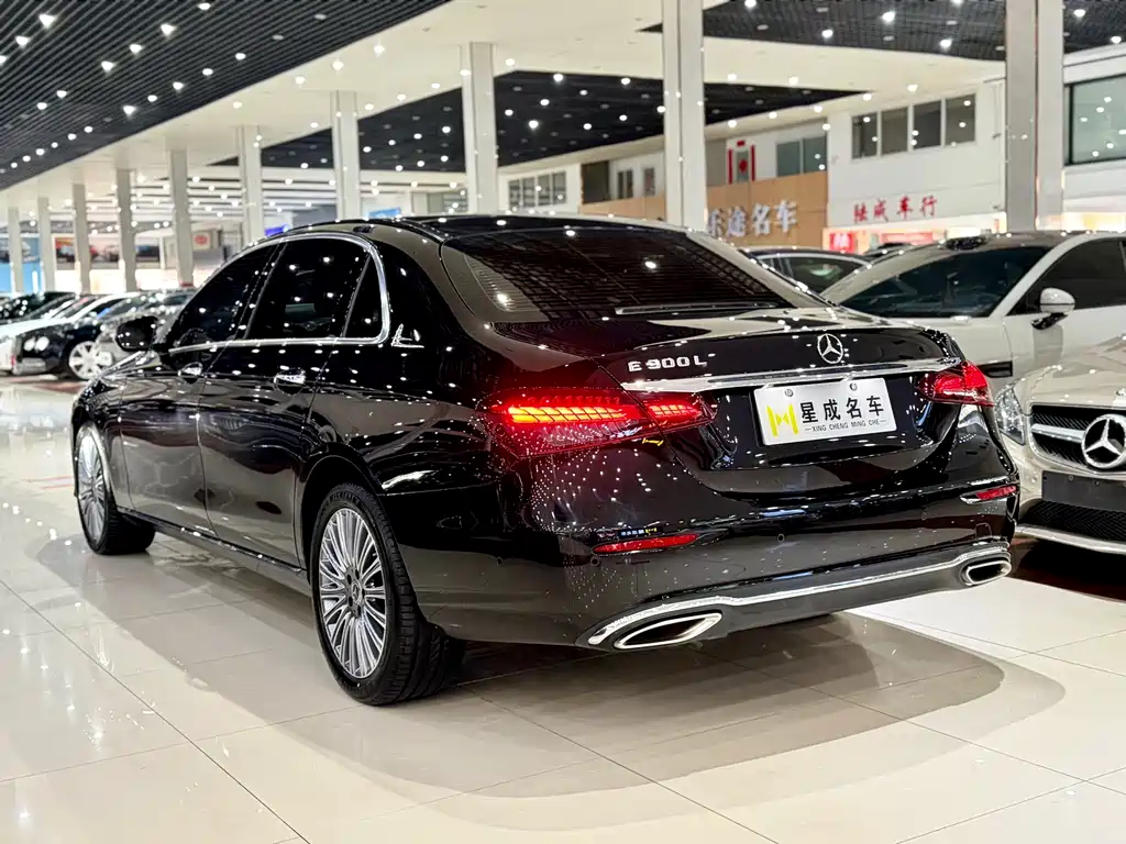 Mercedes-Benz Mercedes-Benz E-Class 2022 Facelift E 300 L Fashion Edition 2022 - thumbnail 16