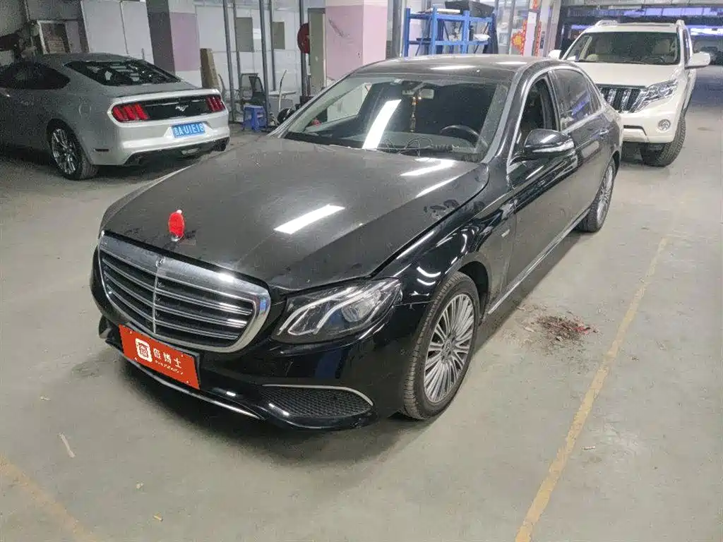 Mercedes-Benz Mercedes-Benz E-Class 2020 Facelift E 300 L Special Edition 2020 - thumbnail 2