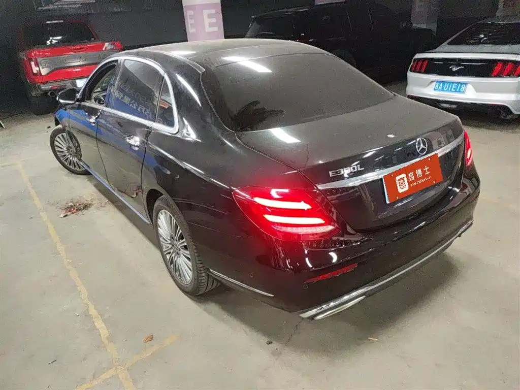 Mercedes-Benz Mercedes-Benz E-Class 2020 Facelift E 300 L Special Edition 2020 - thumbnail 5