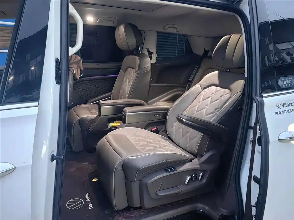 Volkswagen Viloran 2022 380TSI Prestige Edition 2022 - thumbnail 9