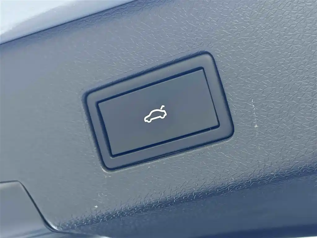 Volkswagen Volkswagen ID.4 CROZZ 2022 Long Range PURE+ 2023 - thumbnail 23