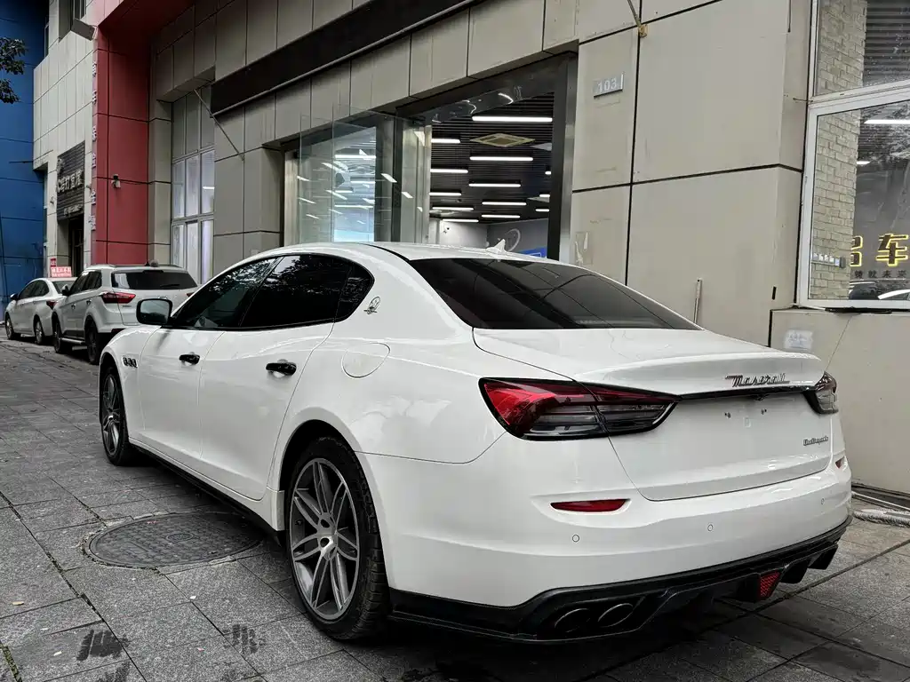 Maserati Maserati Quattroporte 2013 3.0T Standard 2018 - thumbnail 4