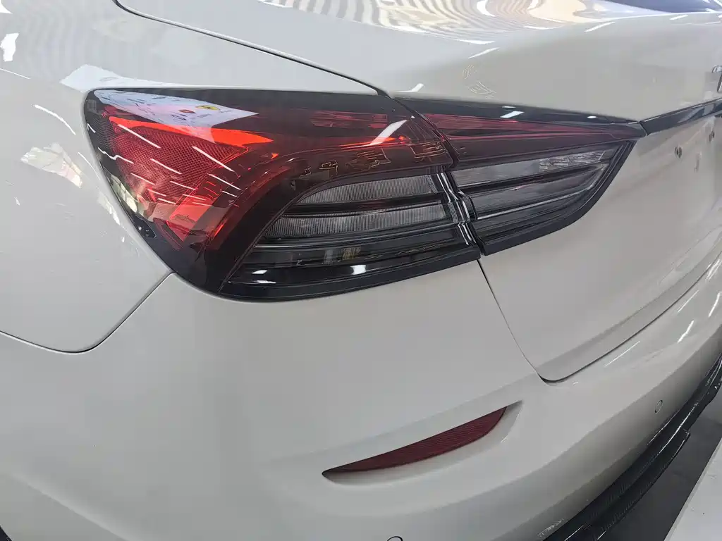 Maserati Maserati Quattroporte 2013 3.0T Standard 2018 - thumbnail 11