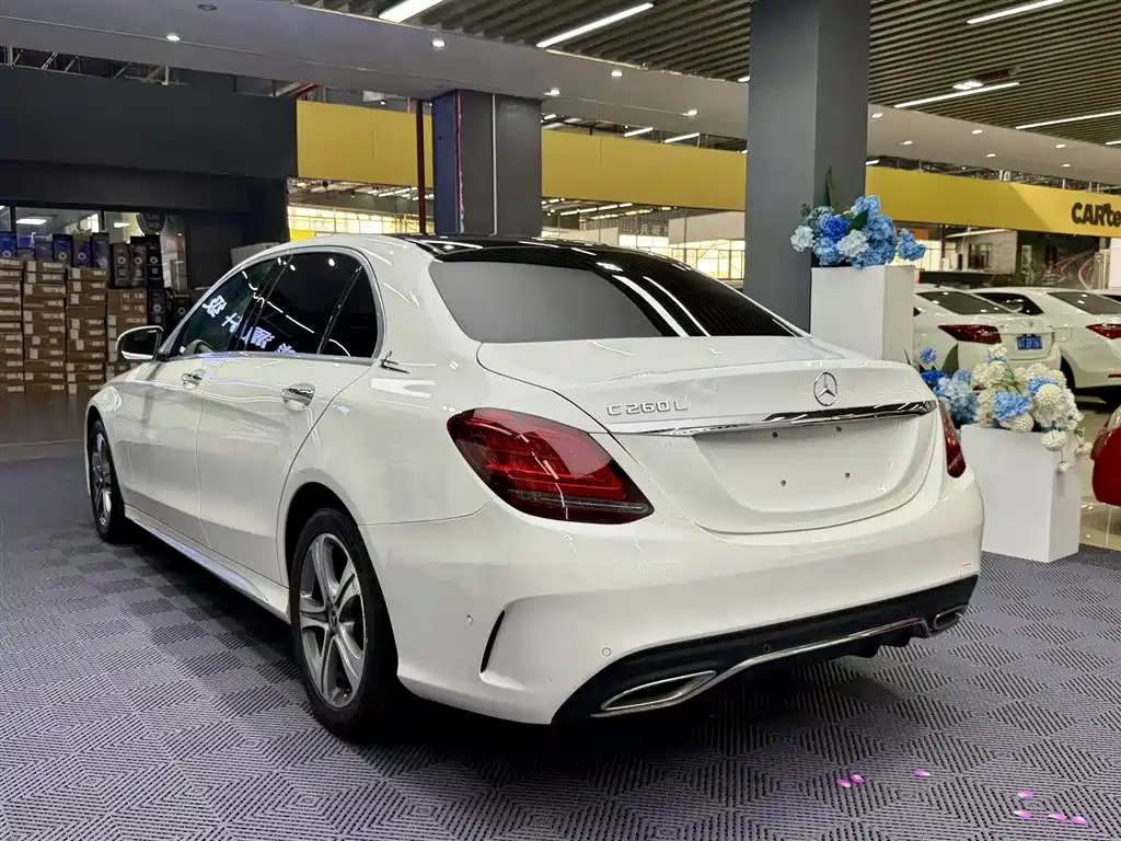 Mercedes-Benz Mercedes-Benz C-Class 2020 Facelift C 260 L Sport Edition 2020 - thumbnail 2
